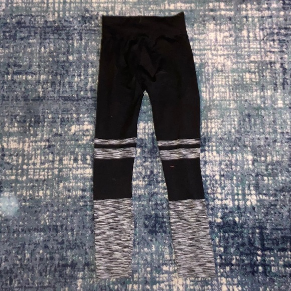 Just One Black and Grey stretch pants size M. No seam in crotch. - Picture 2 of 4